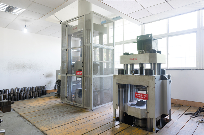 200TON-ELEKTRO-SERVO-MAŠINA ZA TESTIRANJE